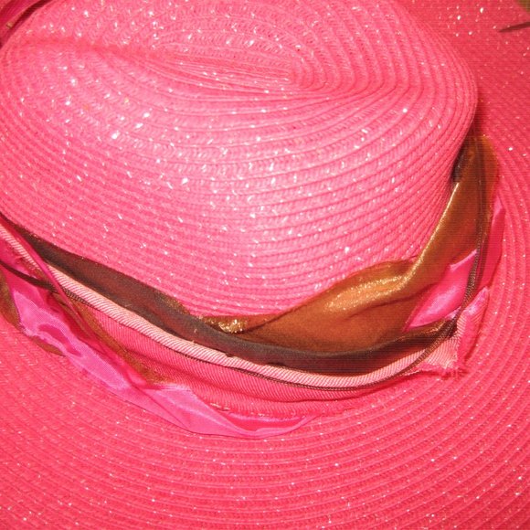 ❤️WHITTALL & SHON KENTUCKY DERBY Feathers Sequins Beaded  Raffia Hat